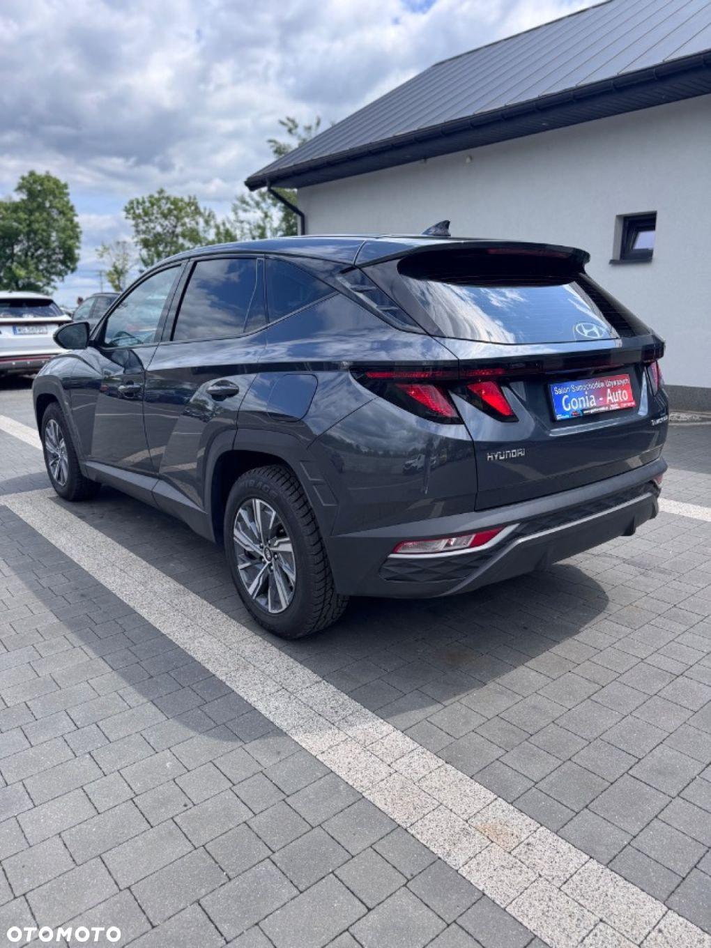 Hyundai Tucson - 4
