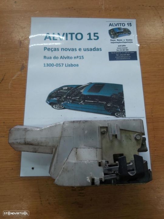 Fechadura frente direita Renault Clio 2 2000 - 2