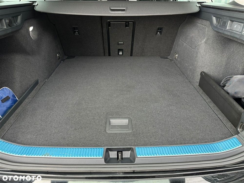 Volkswagen Passat 2.0 TDI EVO Business DSG - 8
