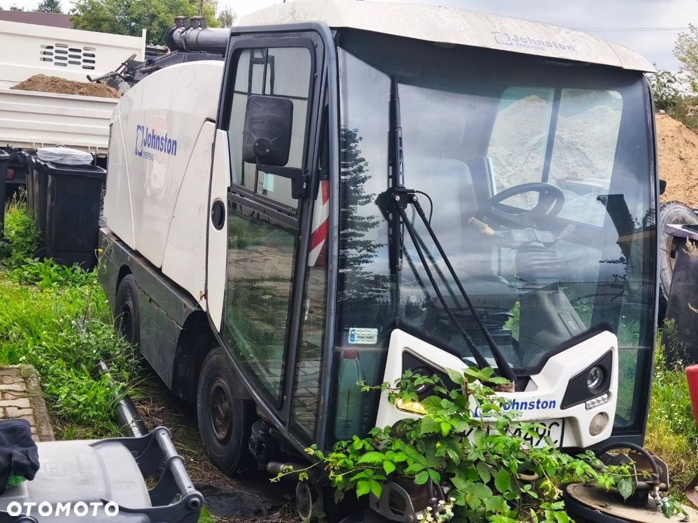 Johnston 142A 101T Sweepers - 3