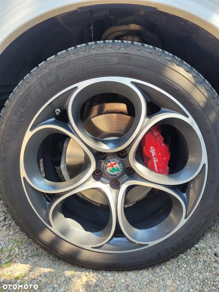 Alfa Romeo Stelvio 2.0 Turbo TI Q4 - 22