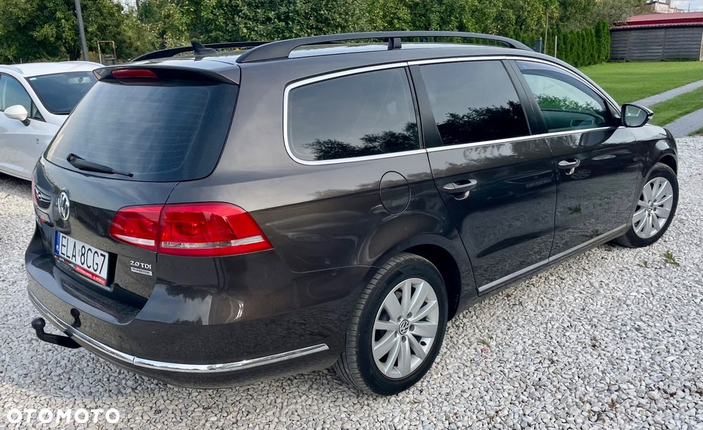 Volkswagen Passat Variant 2.0 Blue TDI DSG SCR Comfortline - 21
