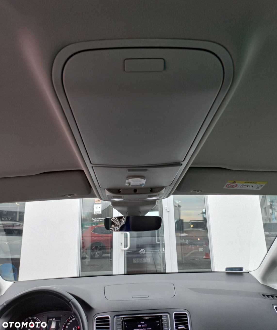 Volkswagen Sharan - 28