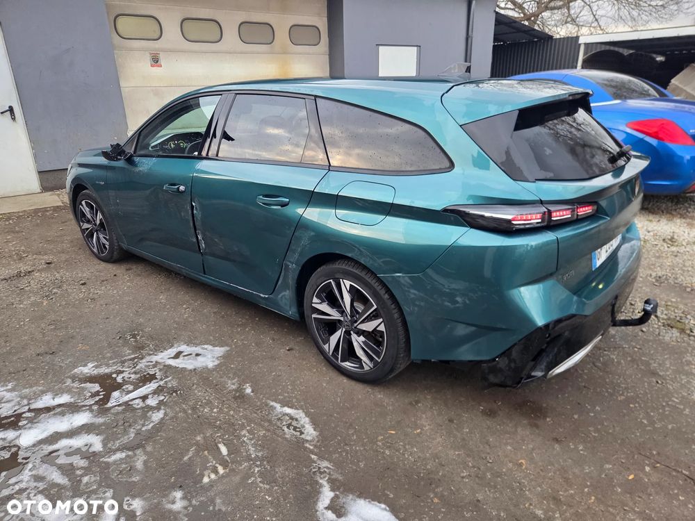 Peugeot 308 1.6 Hybrid PHEV Allure Pack EAT8 - 8