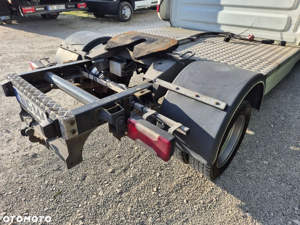 Zabudowa Spojer doka + siodło ciągnik siodłowy Iveco - 4