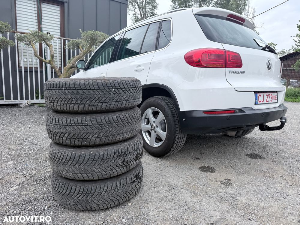 Volkswagen Tiguan 2.0 TDI 4Motion DSG Sport & Style - 3