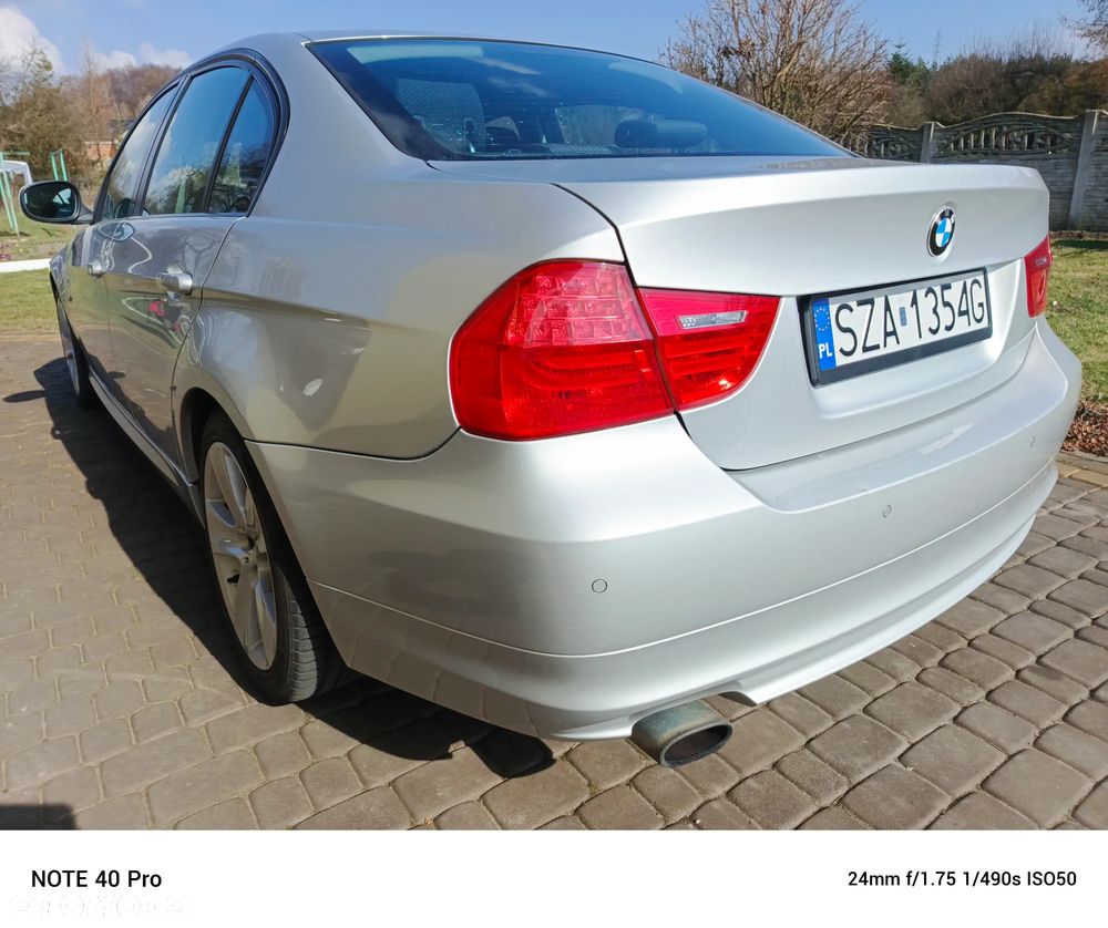 BMW Seria 3 320i Edition Exclusive - 3