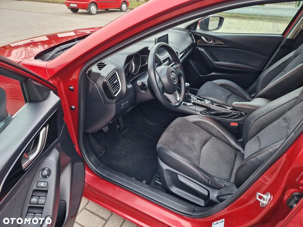 Mazda 3 SKYACTIV-G 120 NAKAMA - 29