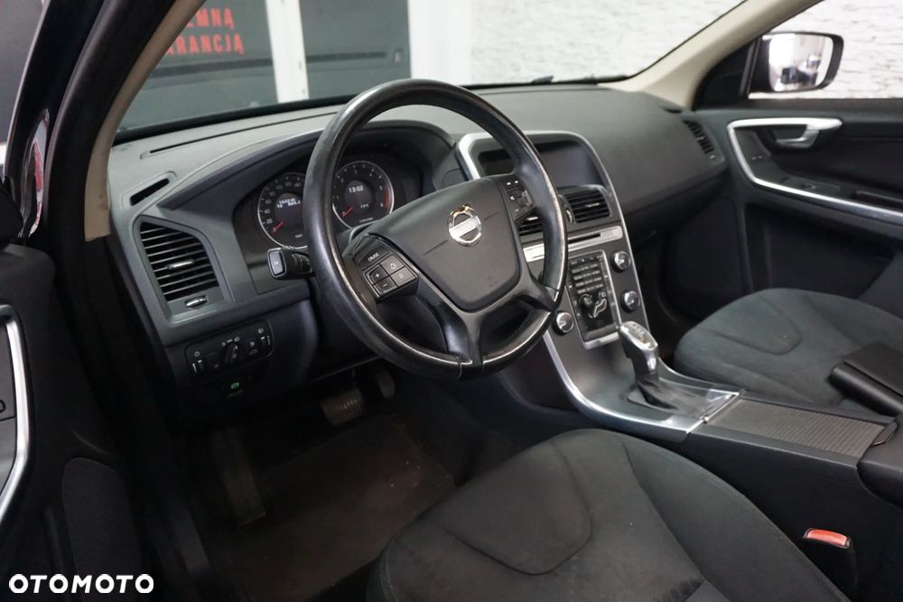 Volvo XC 60 D4 Geartronic Kinetic - 12