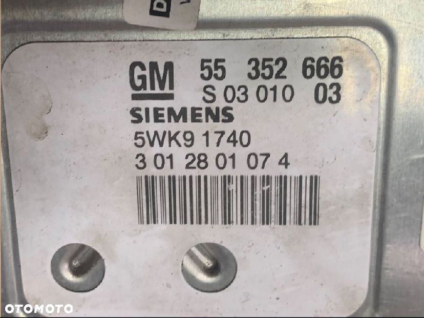 55352666 komputer sterownik silnika 1.8 benzyna opel vectra C signum - 3