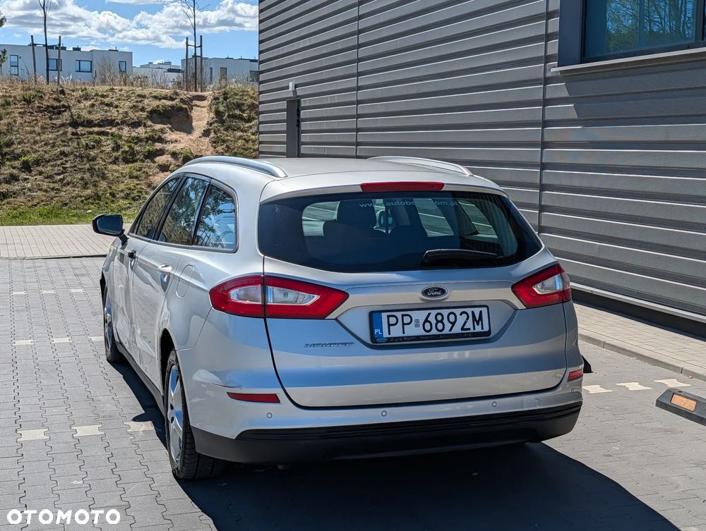 Ford Mondeo 2.0 TDCi Titanium PowerShift - 9