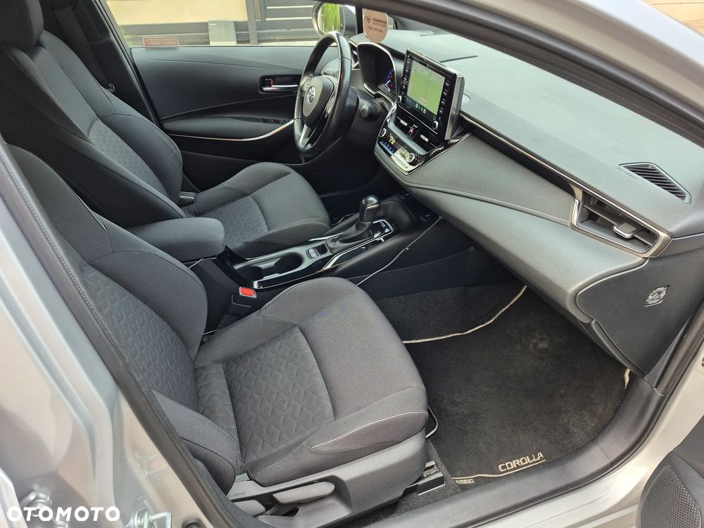 Toyota Corolla 1.8 Hybrid Comfort - 10