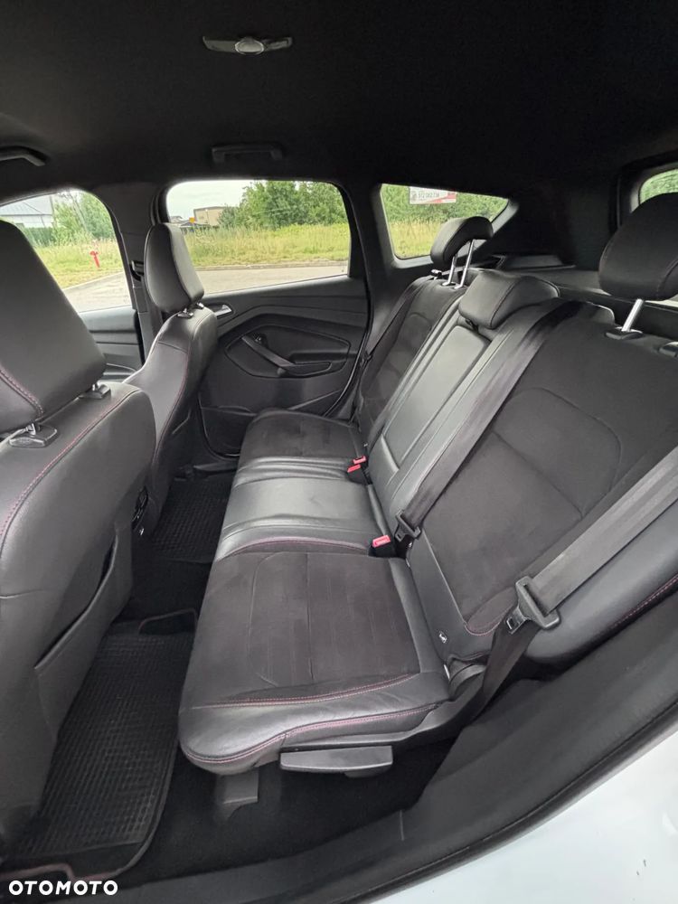 Ford Kuga 1.5 EcoBoost 4x4 ST-Line - 30