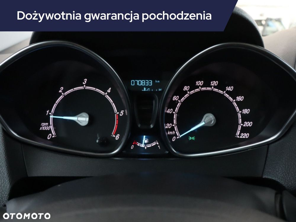 Ford Tourneo Courier - 13