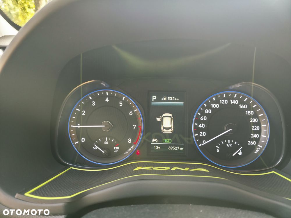 Hyundai Kona - 18