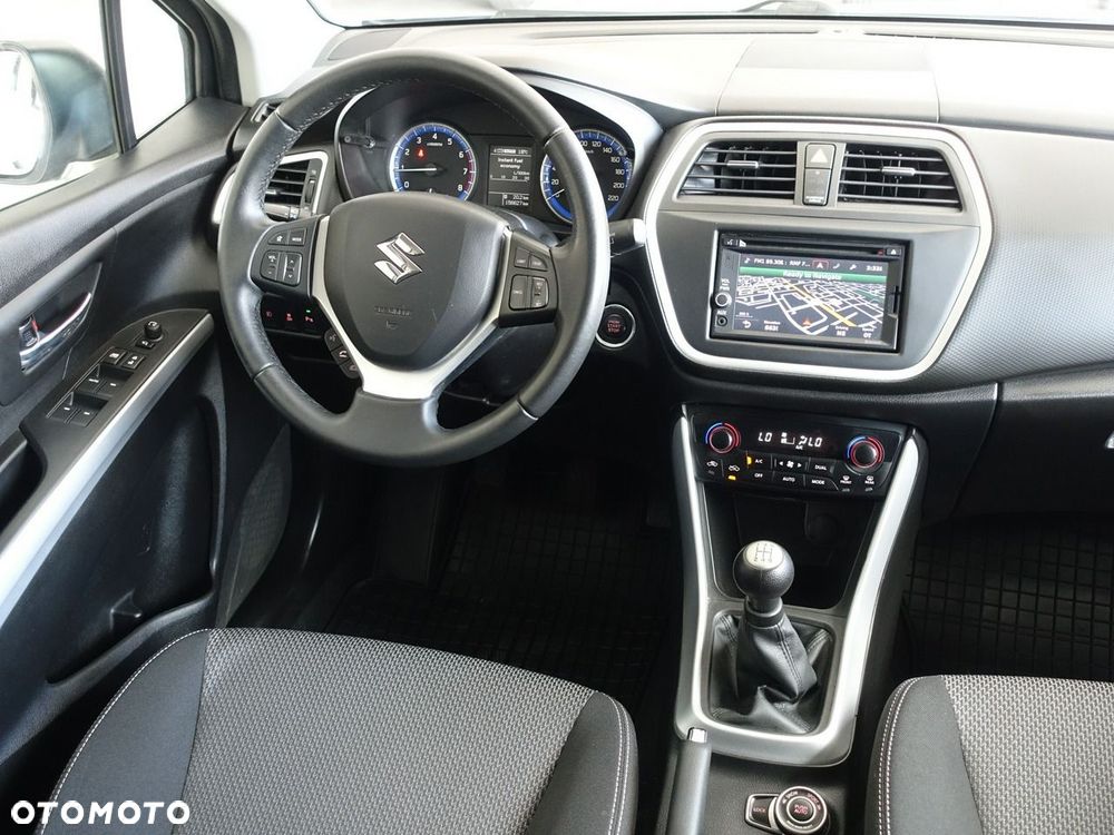 Suzuki SX4 S-Cross 1.6 Premium Plus 4WD - 22