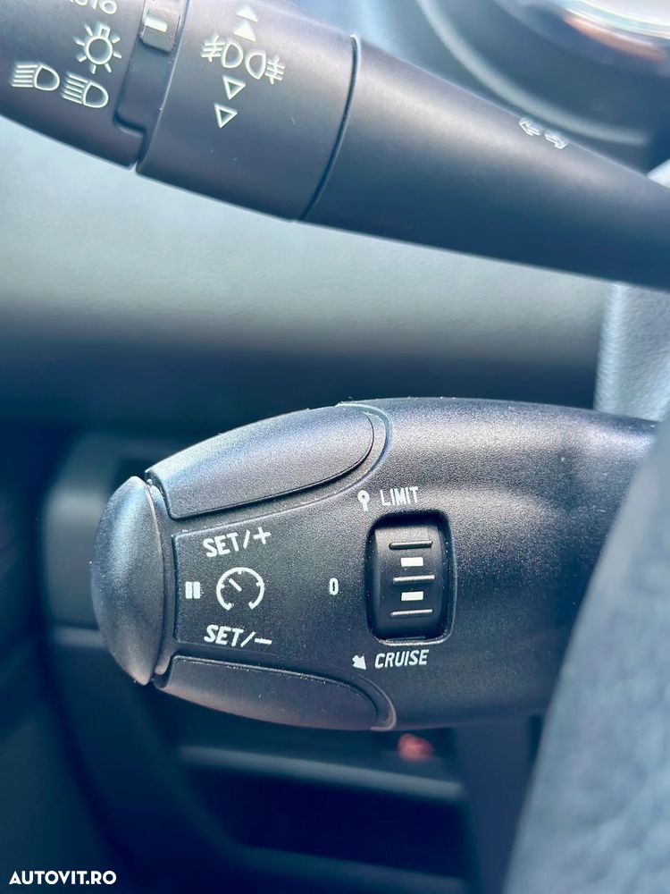 Peugeot 3008 - 20