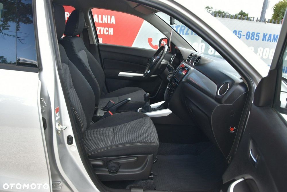 Suzuki Vitara 1.6 Premium 2WD - 12