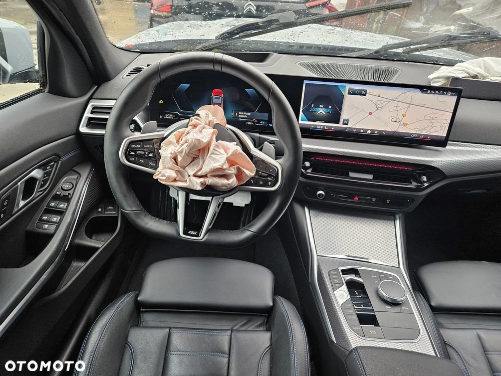 BMW Seria 3 330e PHEV M Sport - 10