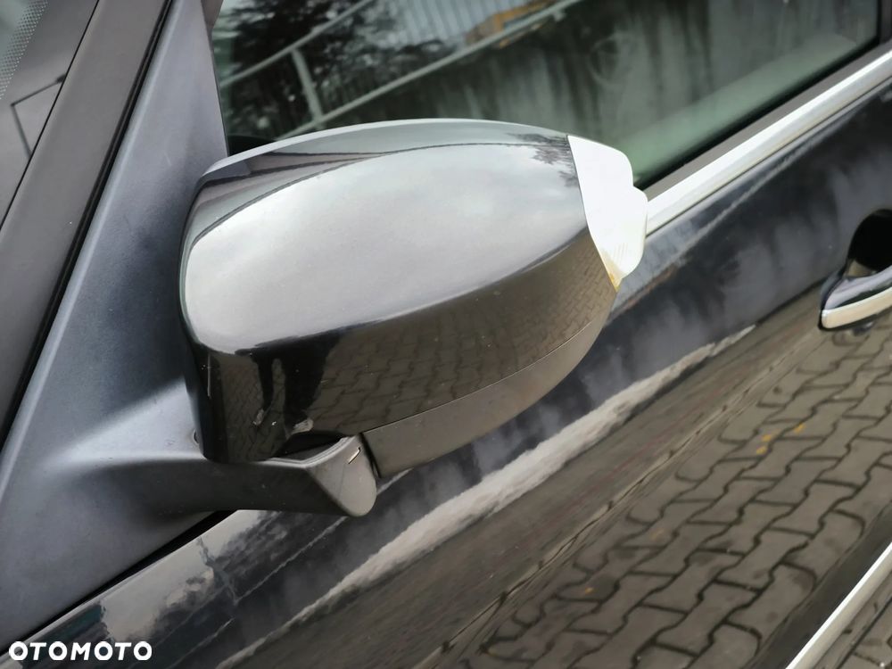 Ford Galaxy 2.0 TDCi Titanium - 31