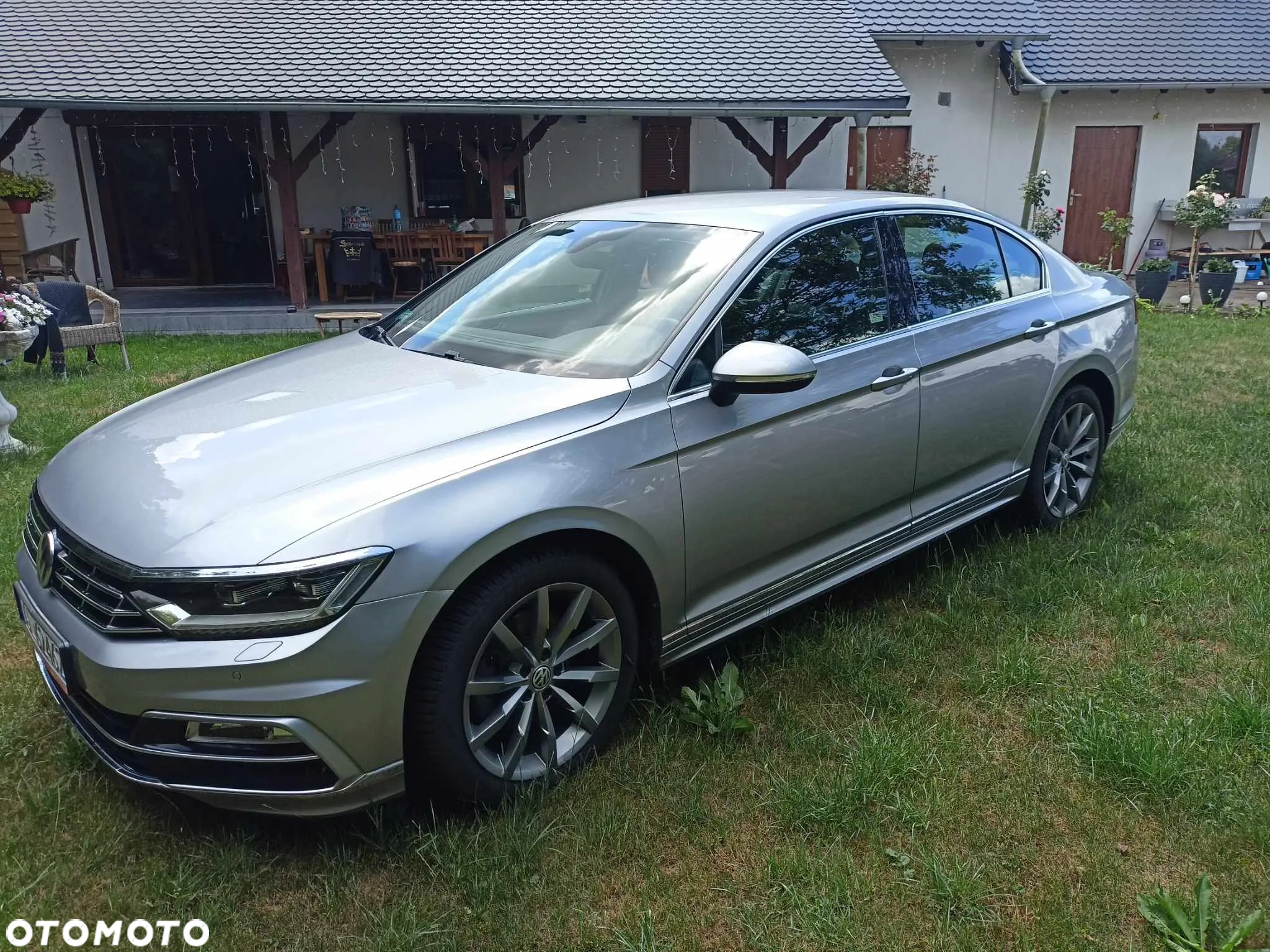 Volkswagen Passat 1.8 TSI BMT Highline - 23