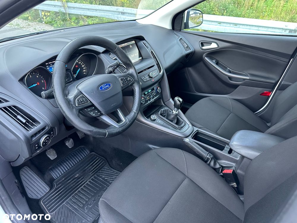 Ford Focus 1.5 TDCi Titanium ECOnetic ASS - 5