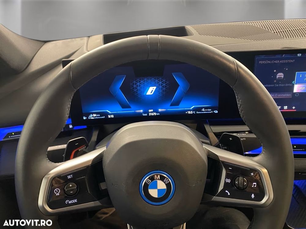 BMW Seria 5 550e xDrive Aut. - 9