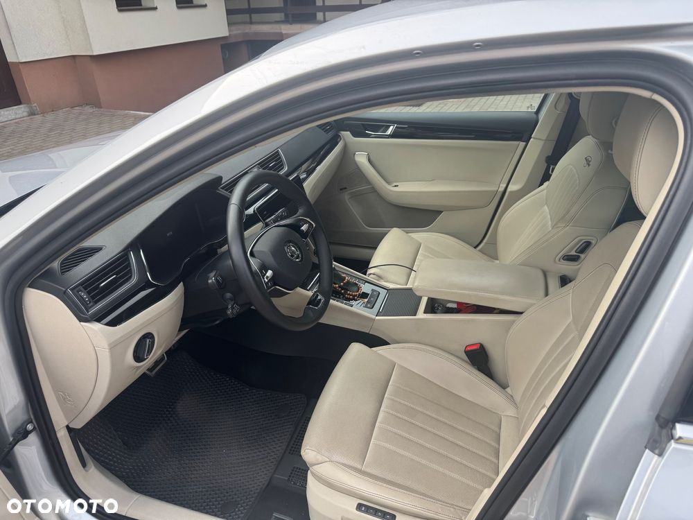 Skoda Superb 2.0 TDI SCR L&K DSG - 5