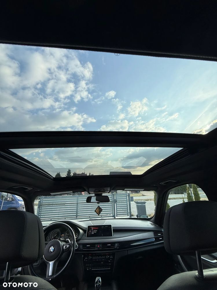 BMW X5 xDrive30d Sport-Aut - 2