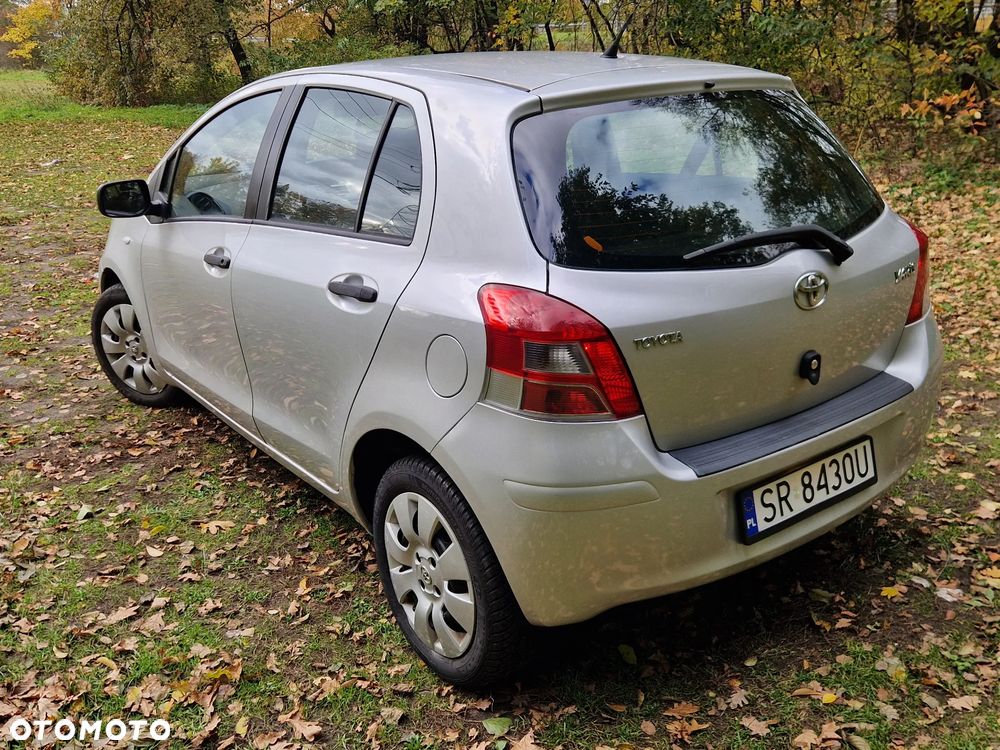 Toyota Yaris 1.33 Prestige - 7