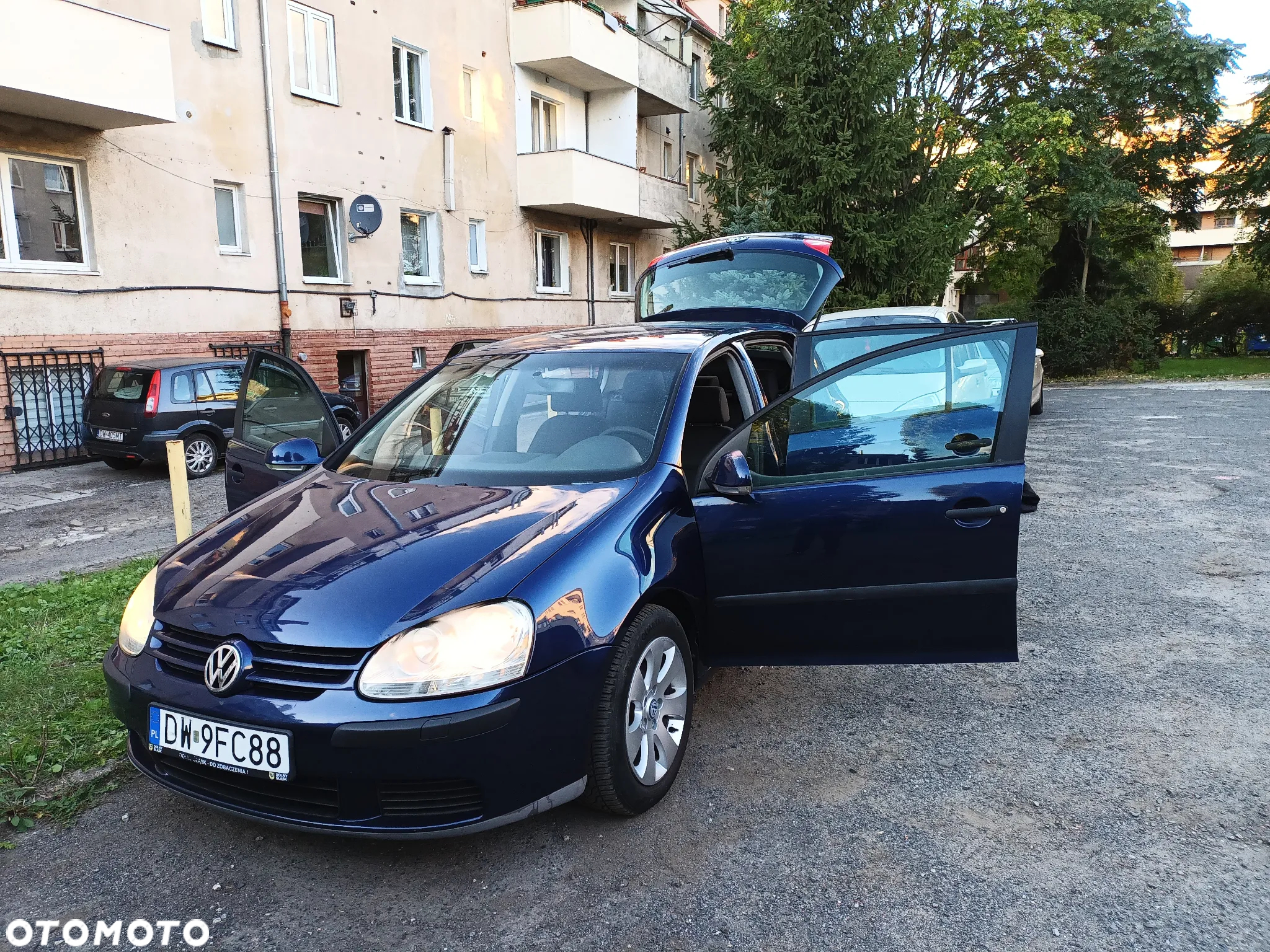 Volkswagen Golf - 17