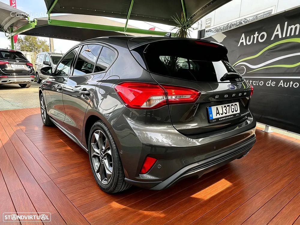 Ford Focus 1.5 TDCi EcoBlue ST-Line - 5