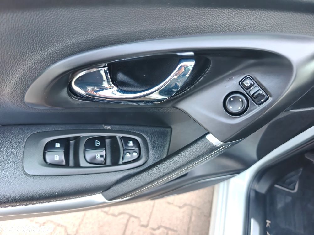 Renault Kadjar Energy TCe 165 Bose Edition - 12