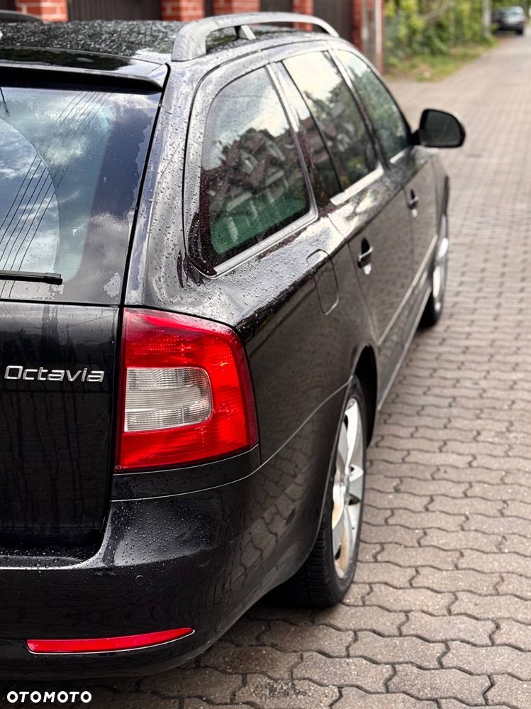 Skoda Octavia 1.8 TSI Elegance DSG - 4