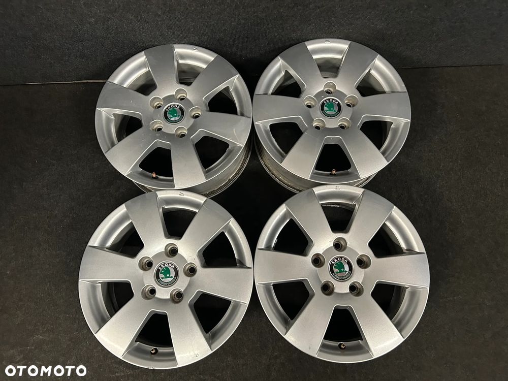 Alufelgi Skoda Octavia II, III 15 cali 5x112 4szt. Ładne! - 3