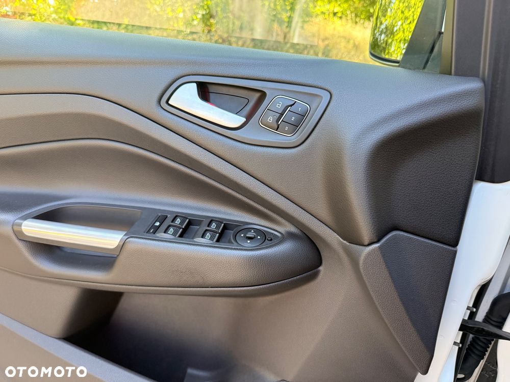 Ford Kuga 2.0 TDCi 4x4 Black & Silver - 18