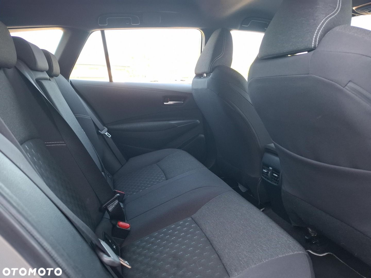 Toyota Corolla - 8
