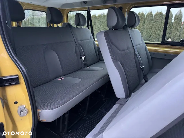 Opel Vivaro - 19