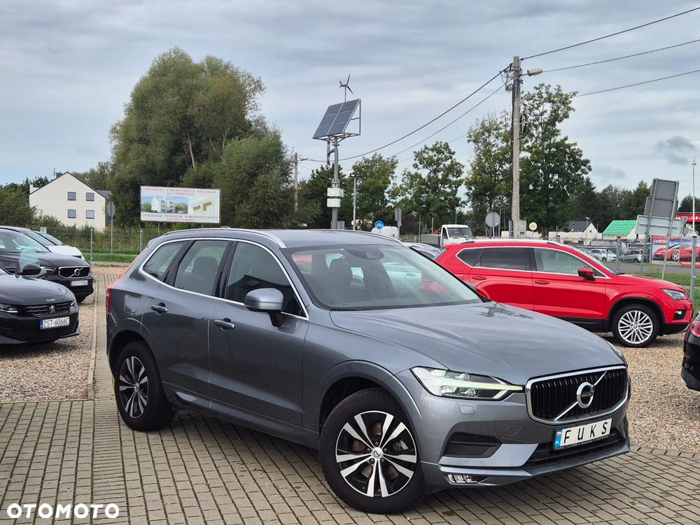 Volvo XC 60 B4 D AWD Geartronic Momentum Pro - 10