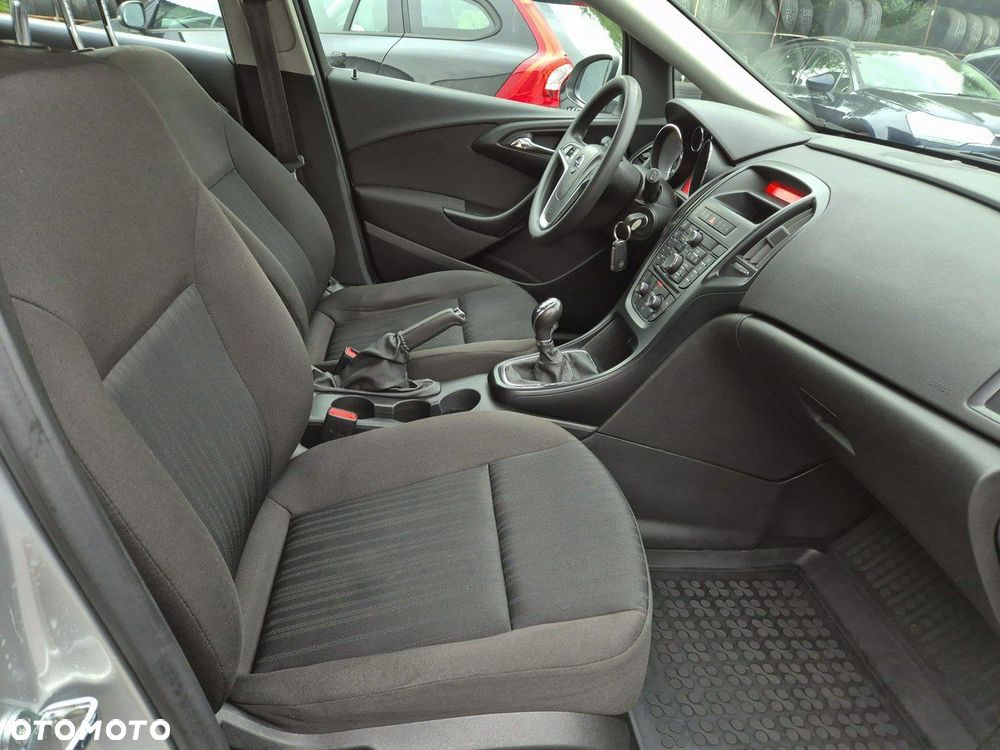 Opel Astra - 27