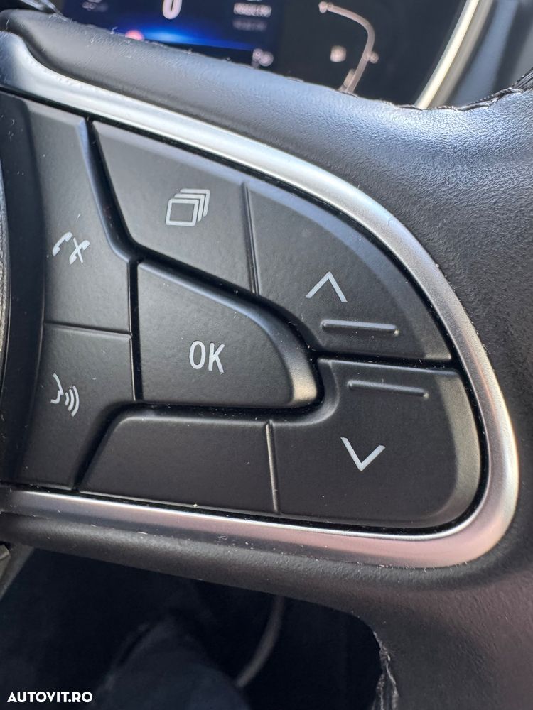 Renault Talisman Grandtour BLUE dCi 160 EDC BUSINESS EDITION - 25