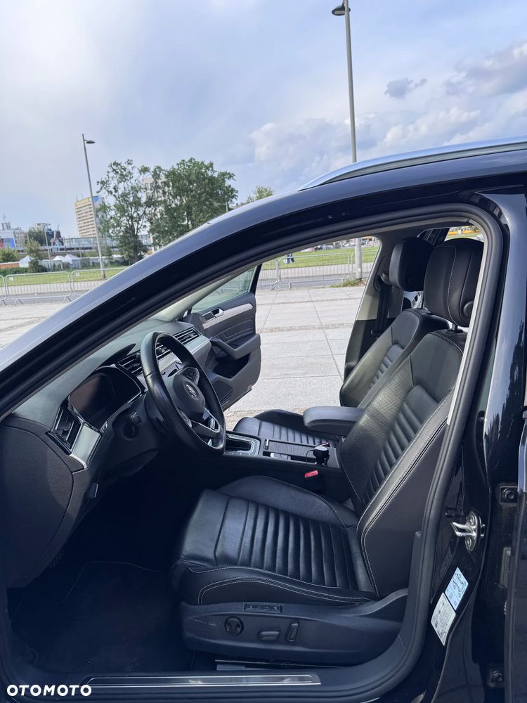 Volkswagen Passat 2.0 TSI 4Mot Elegance DSG - 8