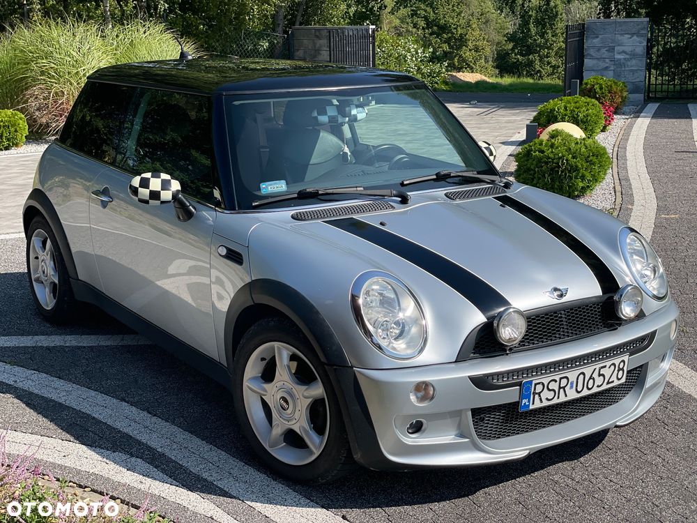 MINI Cooper Standard - 1