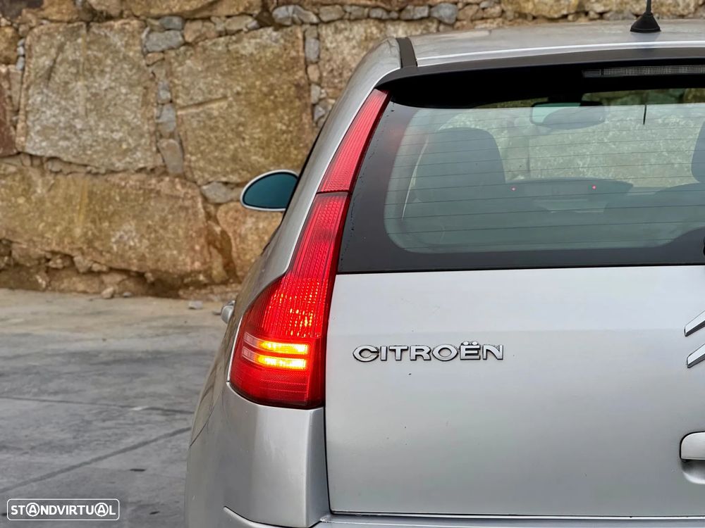 Citroën C4 1.6 HDi FAP Exclusive - 33
