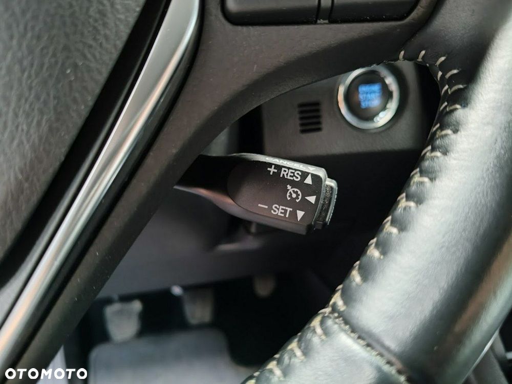 Toyota Auris 1.2 Turbo Team Deutschland - 20