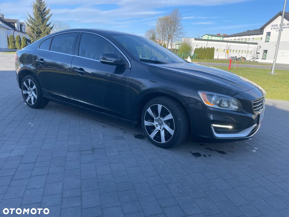 Volvo S60 - 3