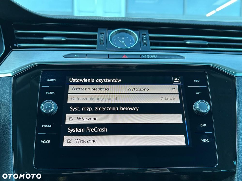 Volkswagen Passat 1.5 TSI EVO Highline DSG - 32