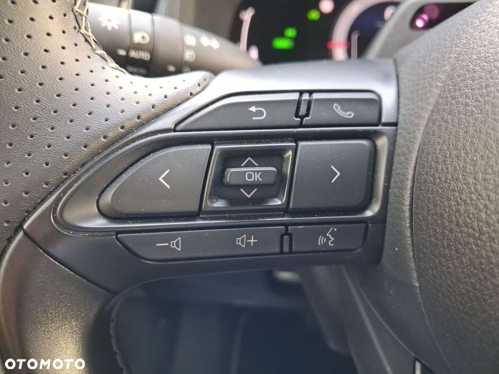 Toyota Aygo X Hybrid 1.5 Style e-CVT - 24
