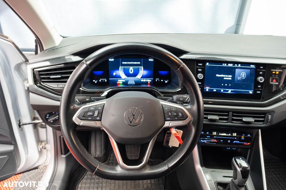 Volkswagen Polo 1.0 TSI DSG Life - 17