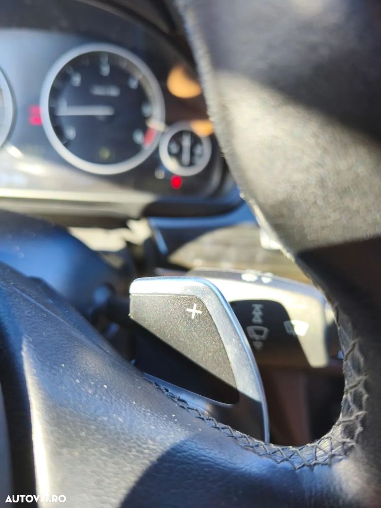 BMW Seria 5 525d xDrive Touring Sport-Aut. Luxury Line - 21